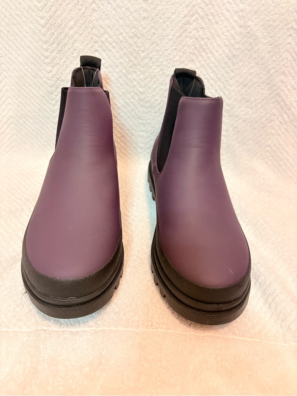 Native Shoes Women's Purple Chukka Boots with Black Sole